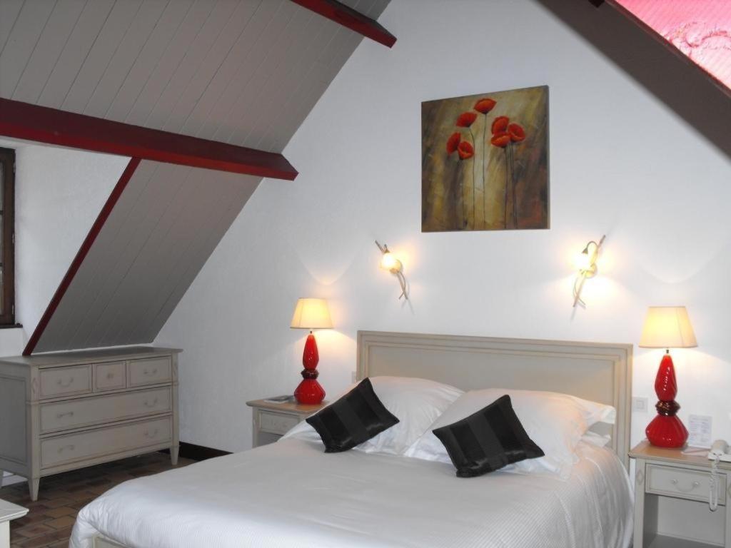 L'Oree Des Chenes, The Originals Relais La Ferte-Saint-Aubin Exterior photo